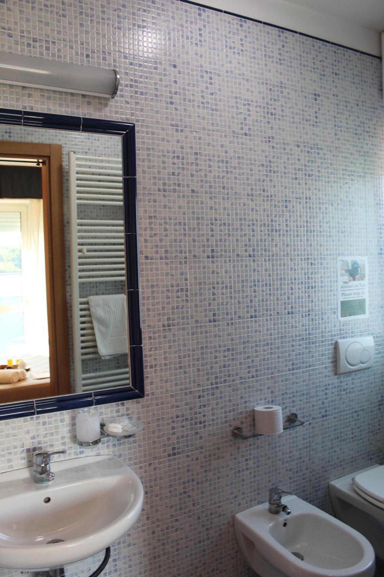Hotel Jole チェゼナーティコ エクステリア 写真